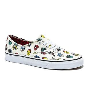 VansMarvel x Authentic 'Marvel Heads' Avengers Off White LaceUp Mens Sneakers 10